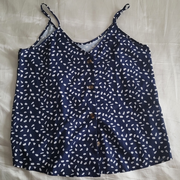 Flowy Tank, Amazon find XXL - Picture 1 of 5